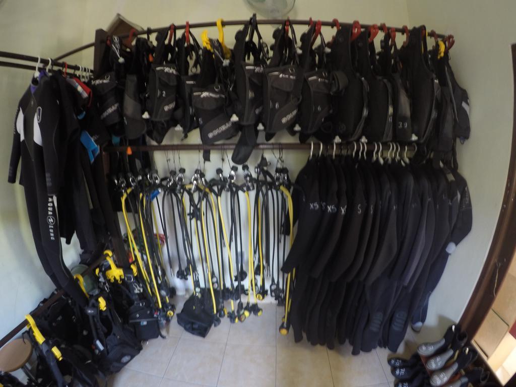 Albergue Bali Fab Dive Center Amed Exterior foto