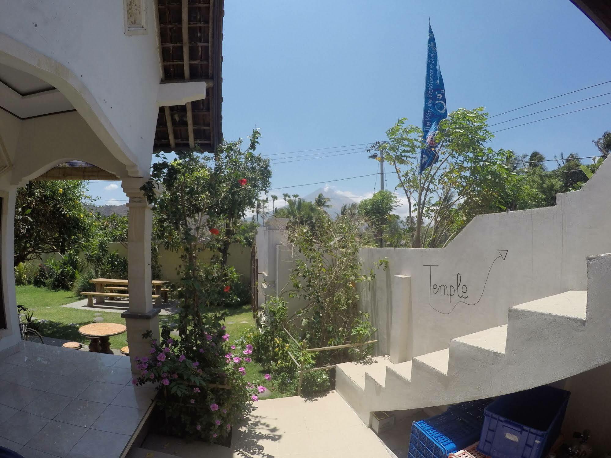 Albergue Bali Fab Dive Center Amed Exterior foto